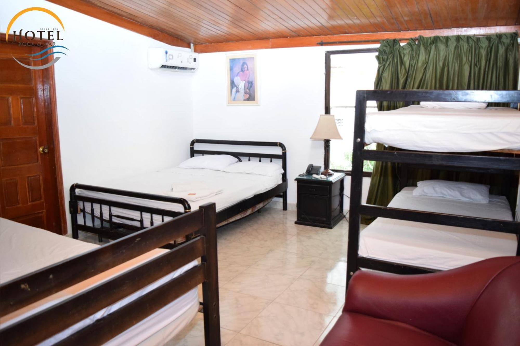Hotel Roca & Mar Santa Marta  Exterior photo