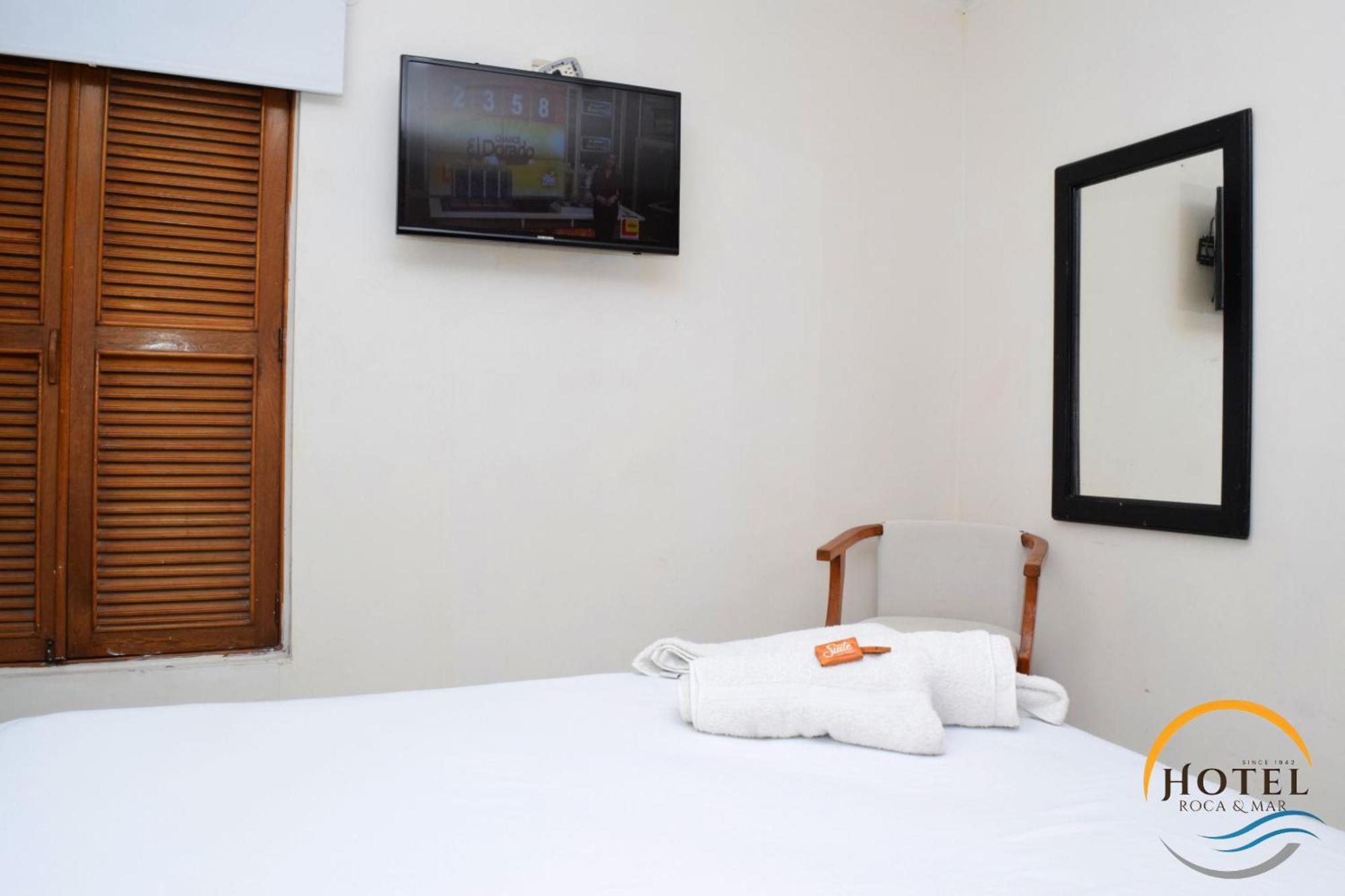 Hotel Roca & Mar Santa Marta  Exterior photo